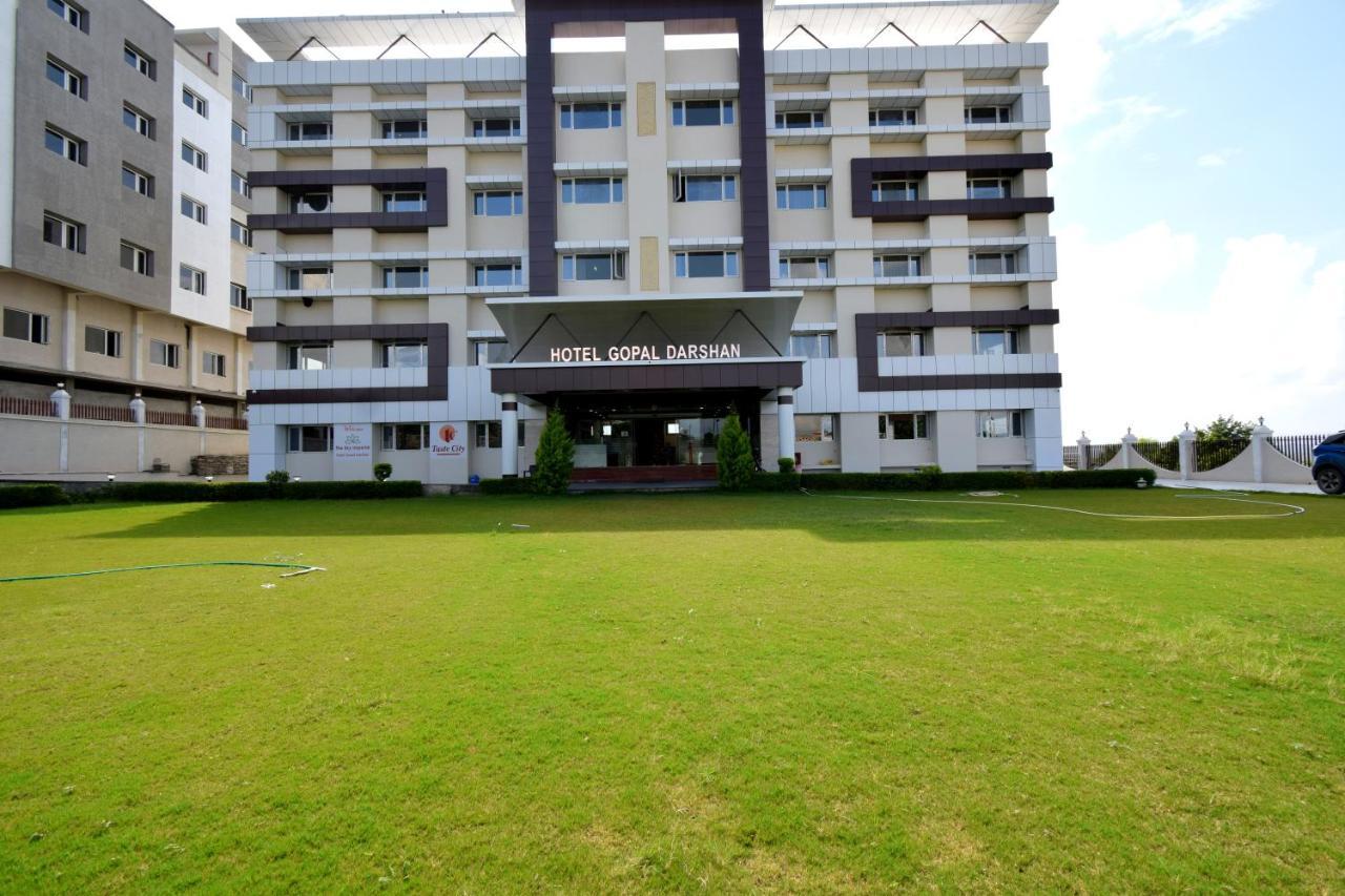 The Sky Imperial- Hotel Gopal Darshan Nāthdwāra Exterior foto