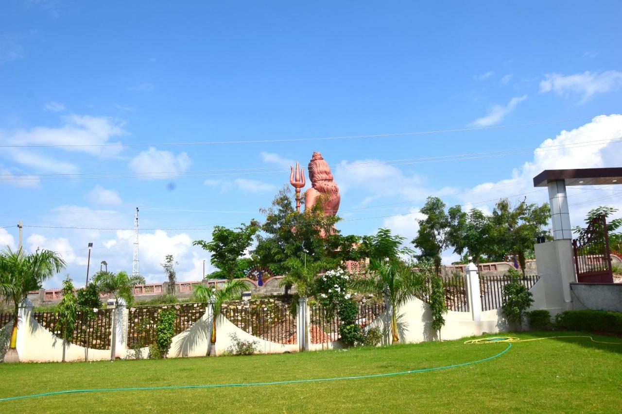 The Sky Imperial- Hotel Gopal Darshan Nāthdwāra Exterior foto